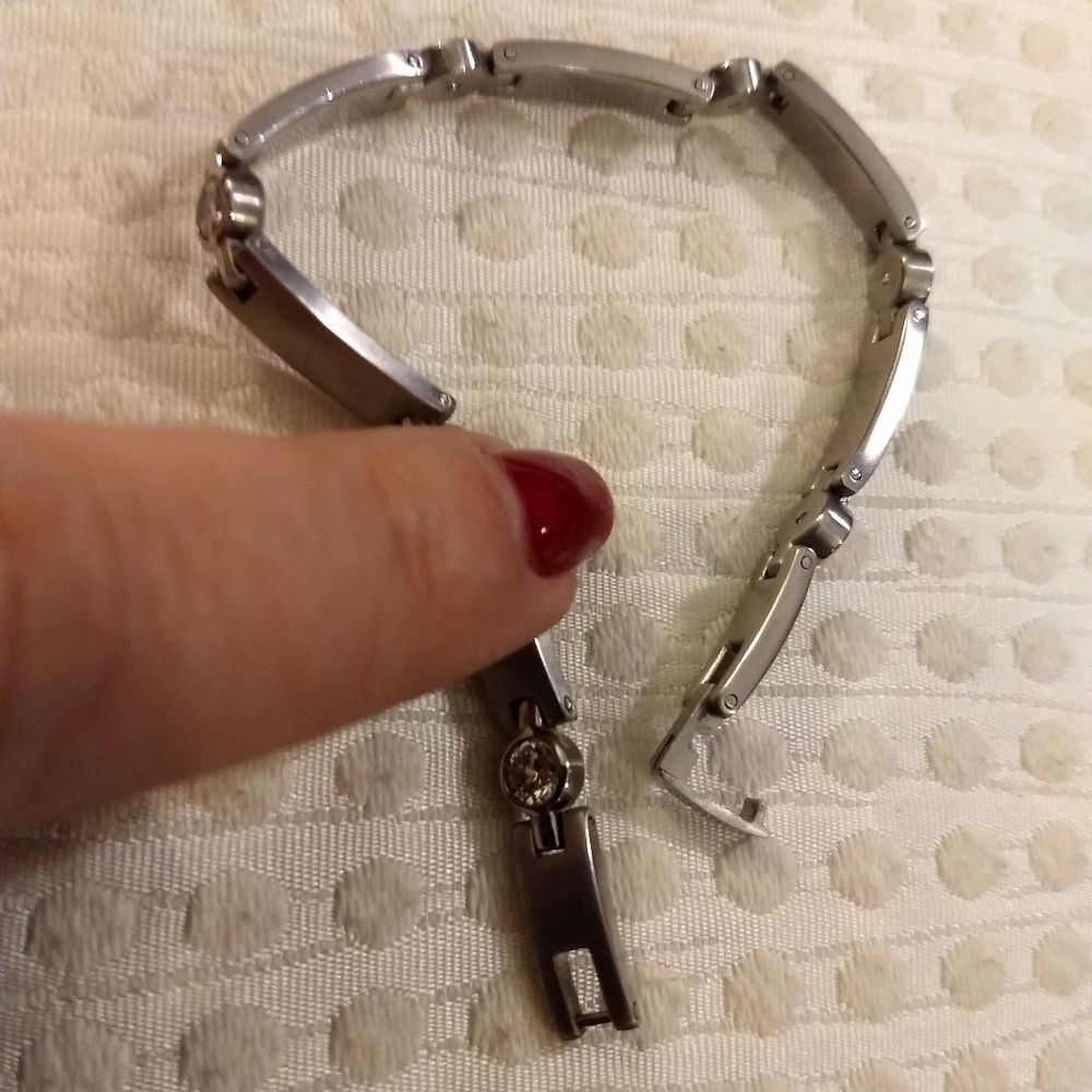 Beautiful Silver Tone CZ Bracelet